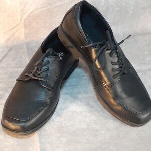 Kenneth Cole Reaction Boy's‎ Size 3 Black Dress Shoes Lace up